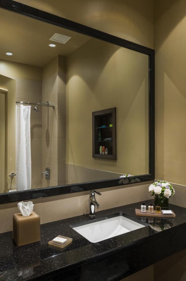 Opera House Hotel image 20